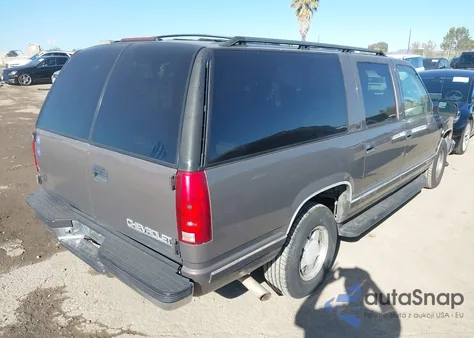 1998 Chevrolet Suburban 1500 из США, поврежденный, VIN 3GNEC16R4WG115396
